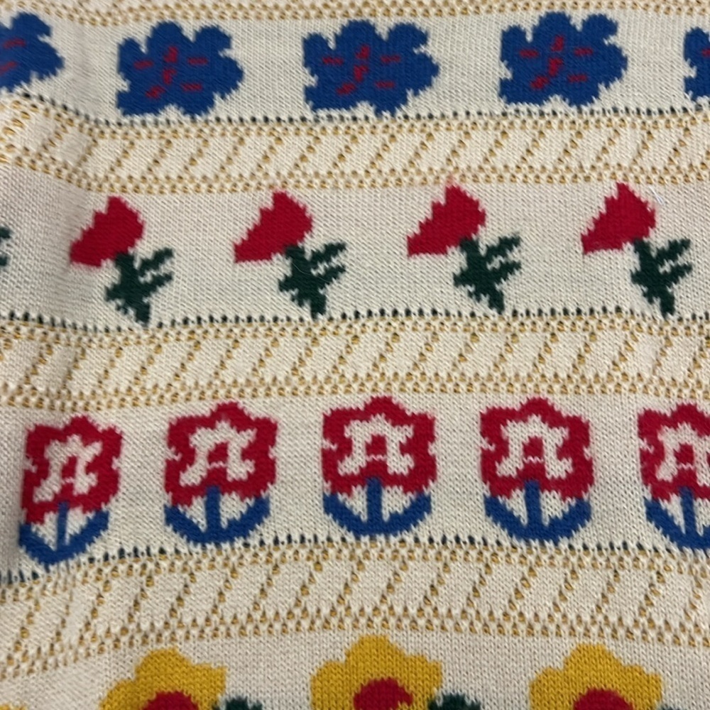 Pointelle Knit Floral Pattern Sweater - Picture 7 of 7